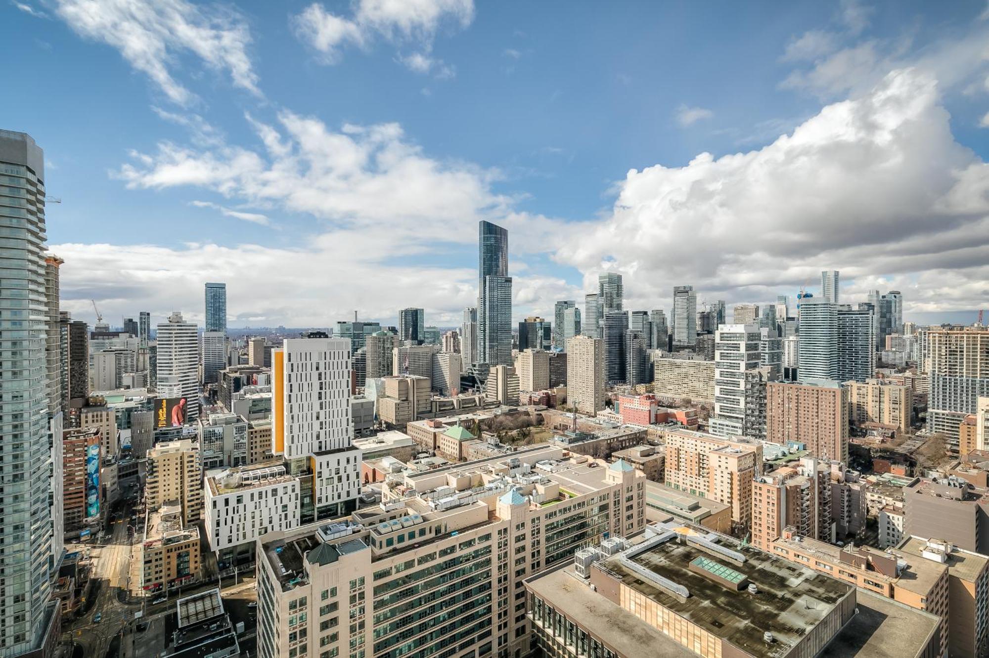 Panorama Suites Downtown トロント エクステリア 写真