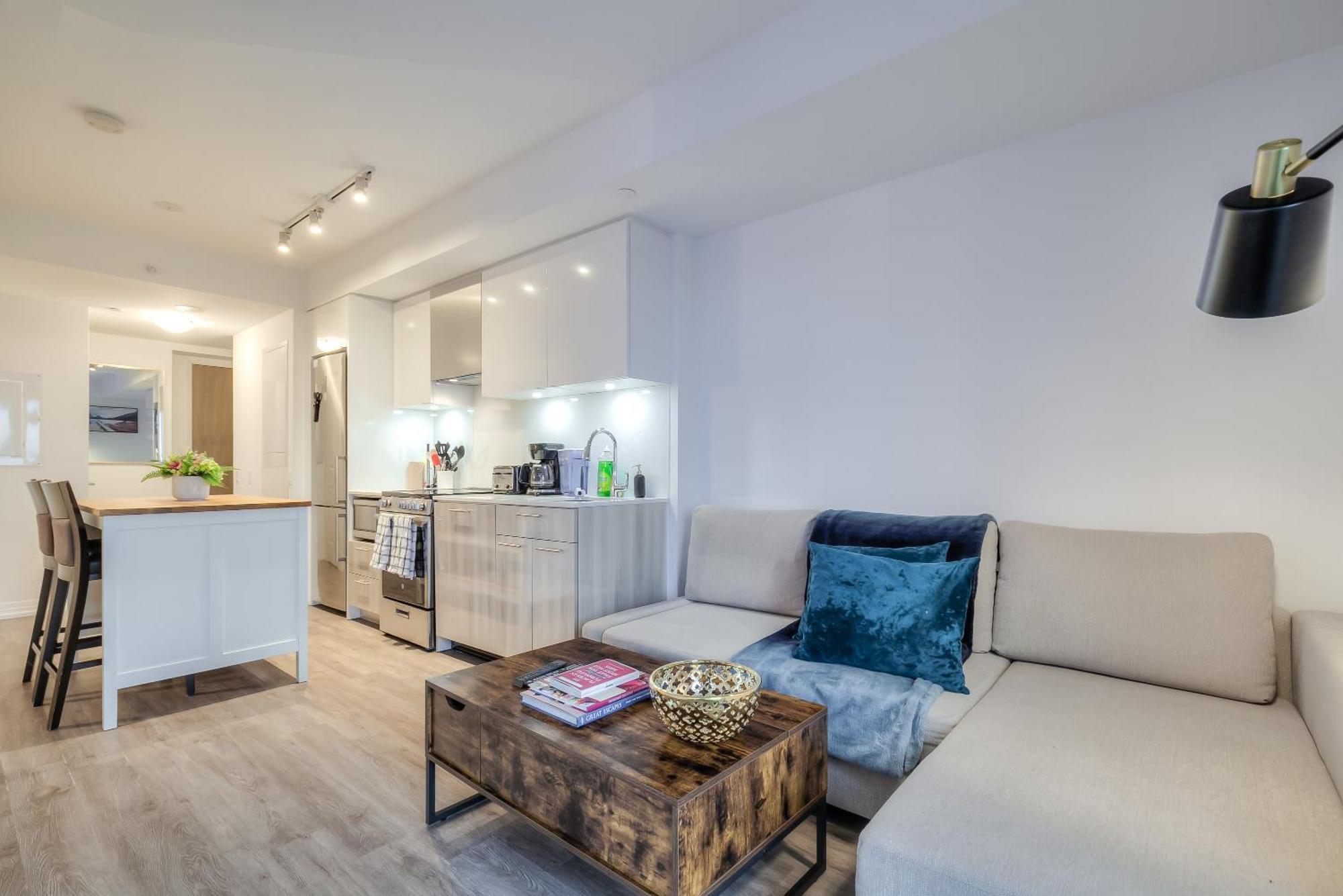 Panorama Suites Downtown トロント エクステリア 写真